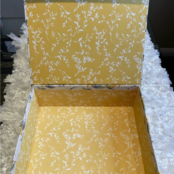 Lemon Decorative Box - Picture 3 of 4